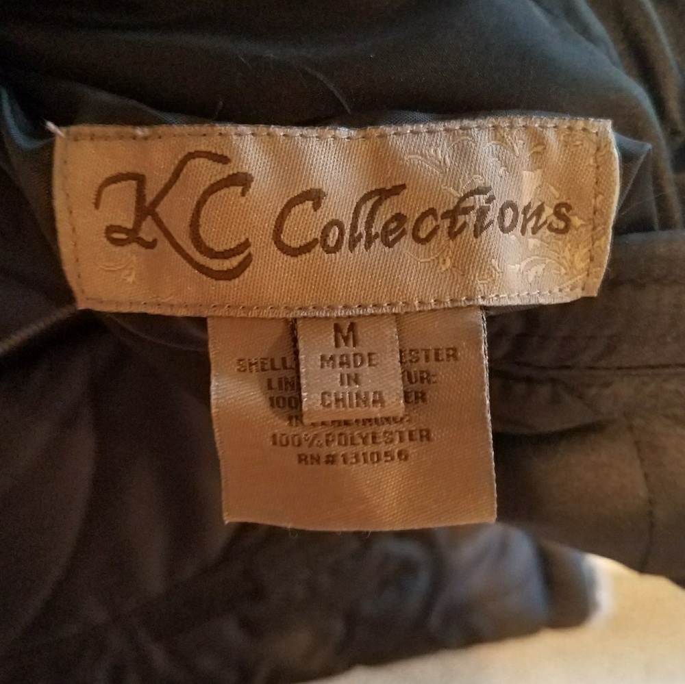 Reversible Faux Fur Vest - Picture 5 of 8